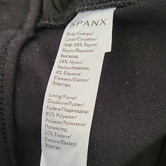 SPANX The Perfect Black Pant Cropped Flare Pants Medium Petite - Picture 9 of 10